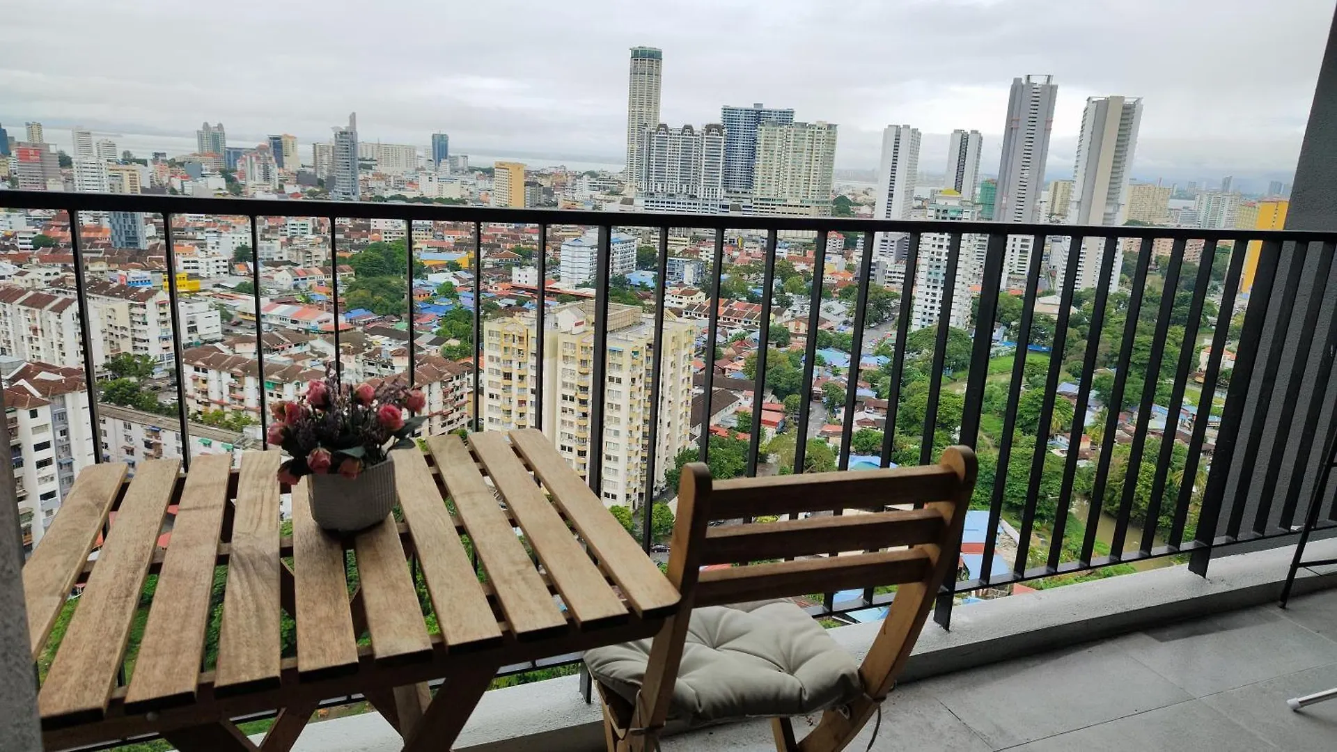Skypool 2Br 9Pax Premium Suite@Beacon @Georgetown @Penang דירה ג'ורג' טאון