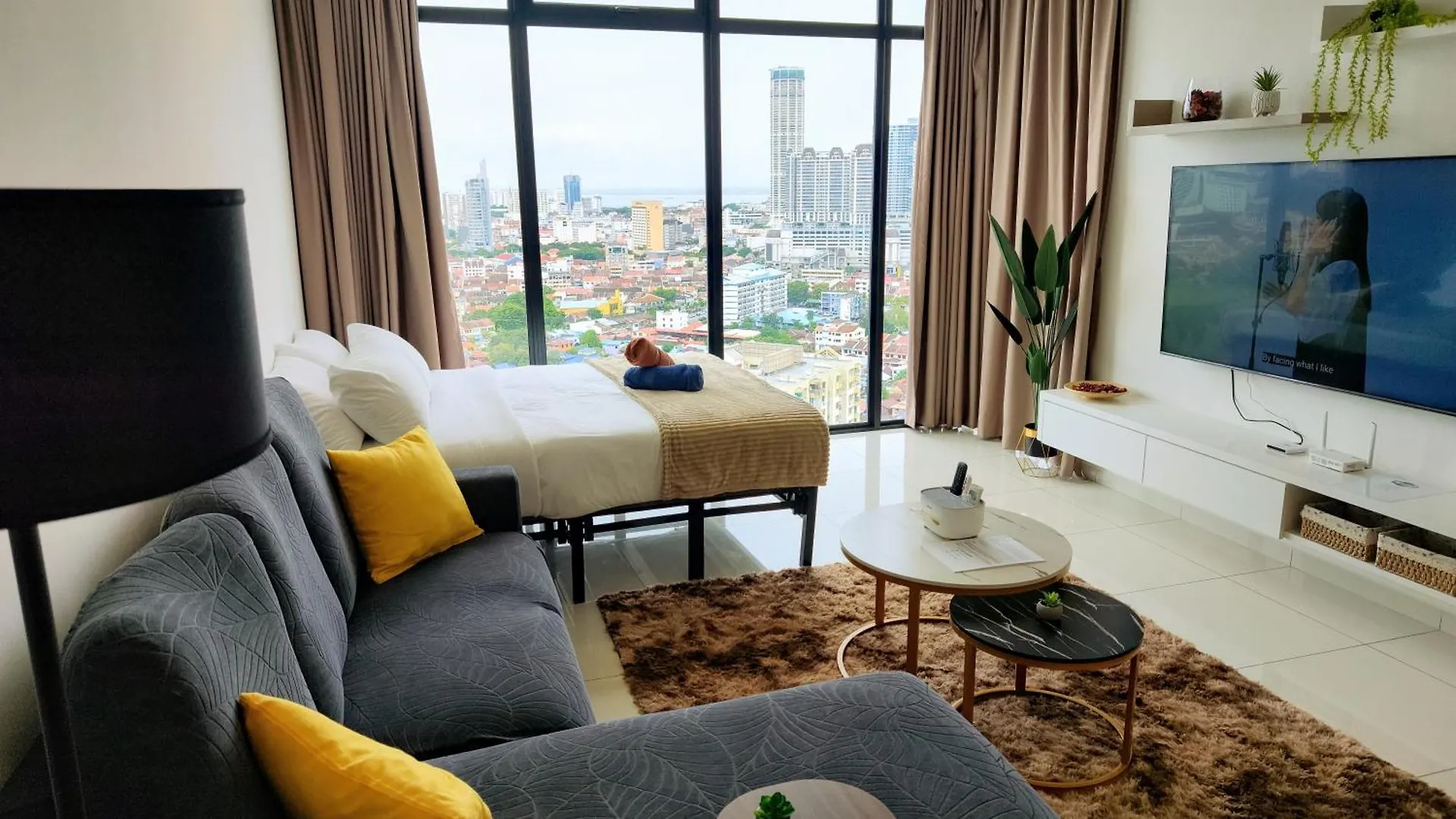 Skypool 2Br 9Pax Premium Suite@Beacon @Georgetown @Penang